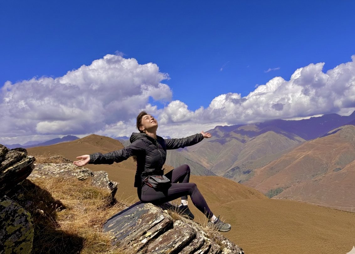 Gogoramta, Touchetié – panoramas spectaculaires Perché sur les hauteurs de la Touchetié, Gogoramta offre des vues imprenables sur la vallée et les montagnes environnantes, un véritable balcon naturel pour admirer la beauté sauvage de la région.
