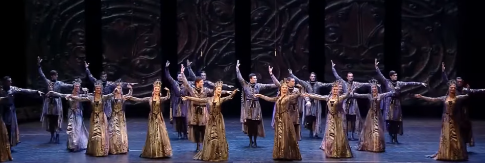 Davluri – danse d’ouverture du bal.