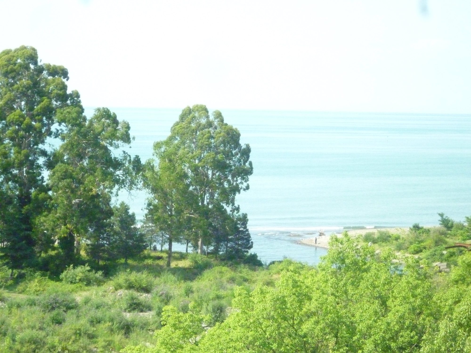 Gourie – falaises, villages et mer